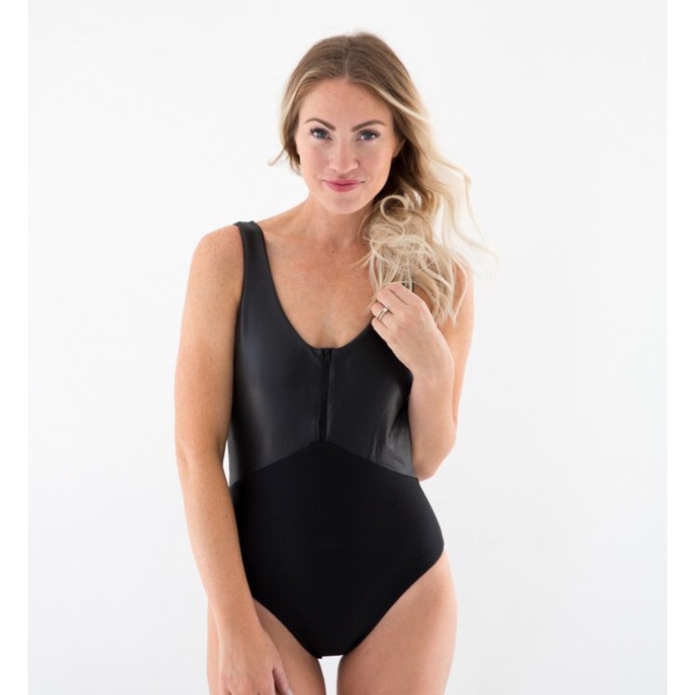Raising Wild Swimsuit (Kara in Onyx) Brand-New
